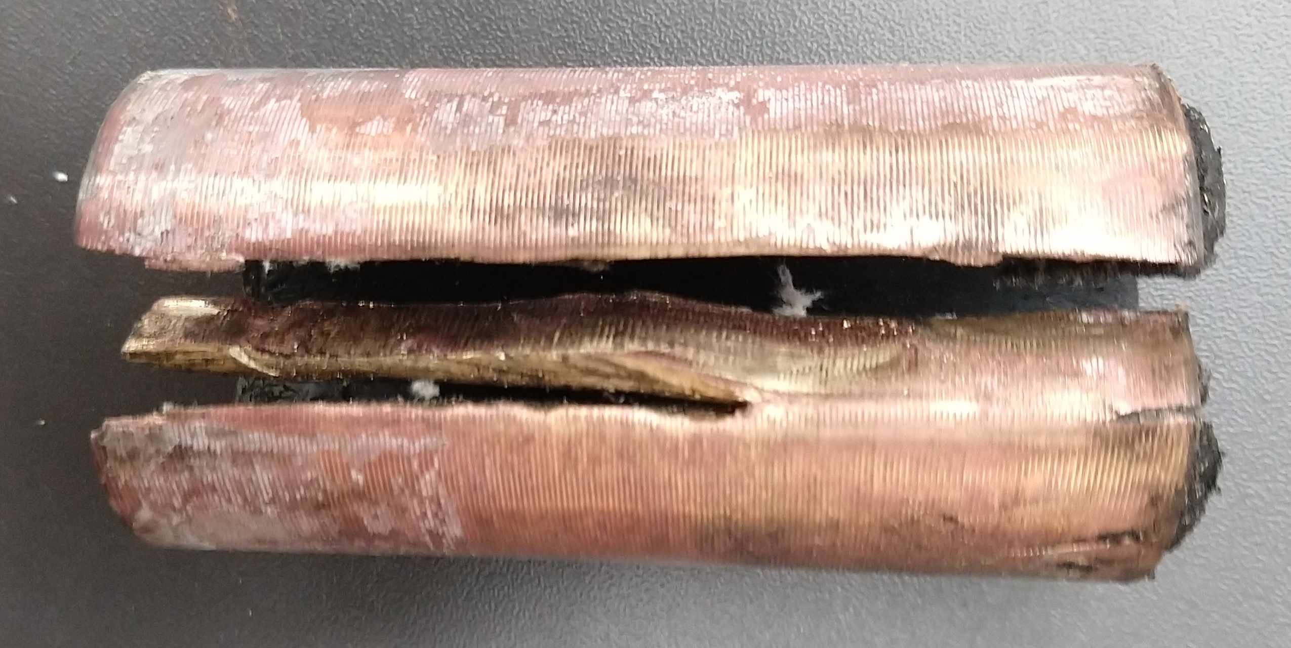 Wellenlager ausgebaut 01 - min.jpg